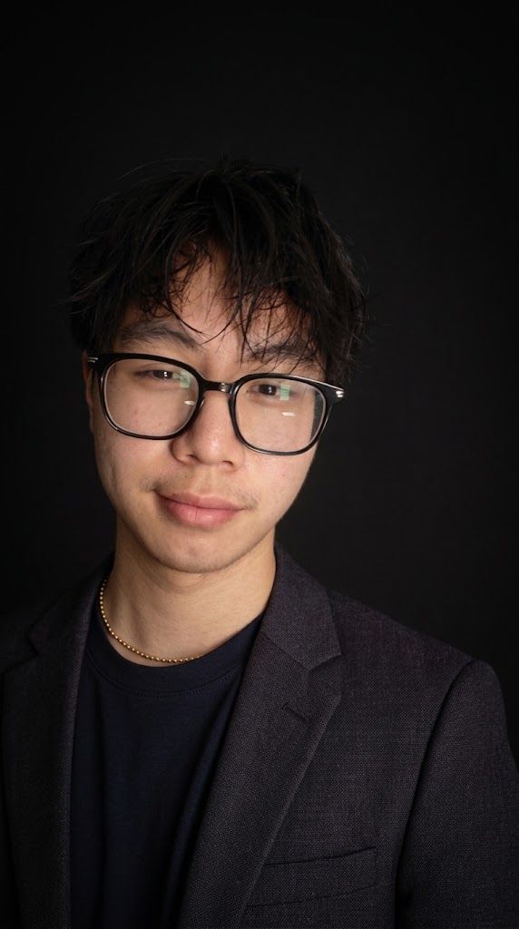 Portrait of Bob Chung
